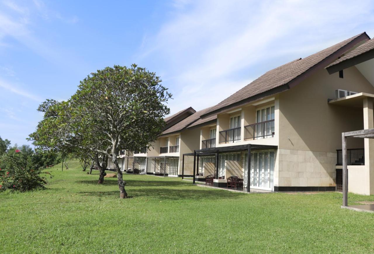 Grand Luley Manado Hotel Luaran gambar