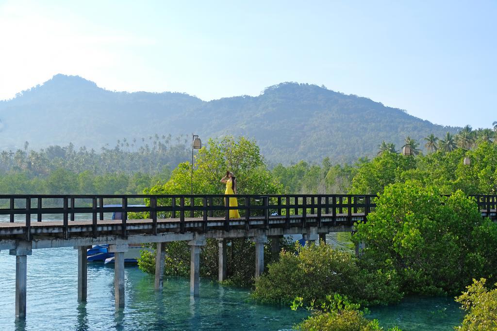 Grand Luley Manado Hotel Luaran gambar